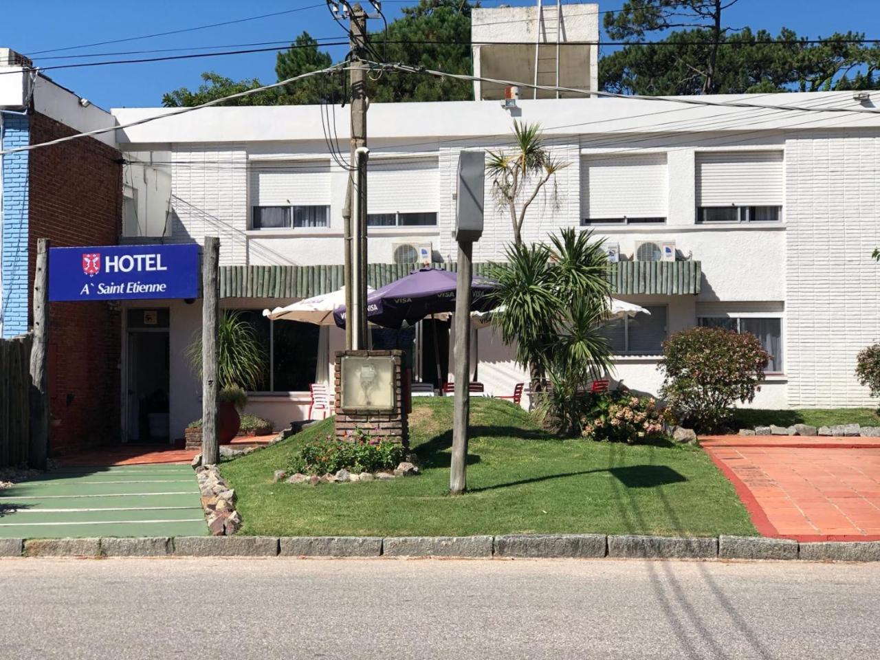 A Saint Etienne Hotell Punta del Este Exteriör bild